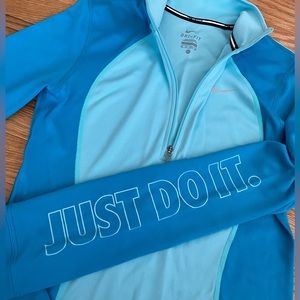 Nike Dri-Fit Long Sleeve Quarter Zip Top, Blue, Size XS, EUC